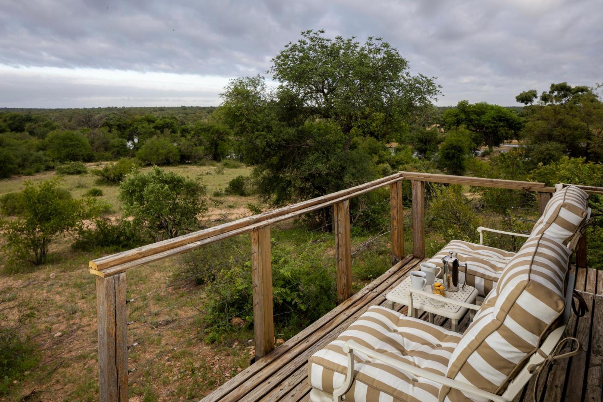 Simbavati Hilltop Lodge Timbavati Game Reserve Exterior photo